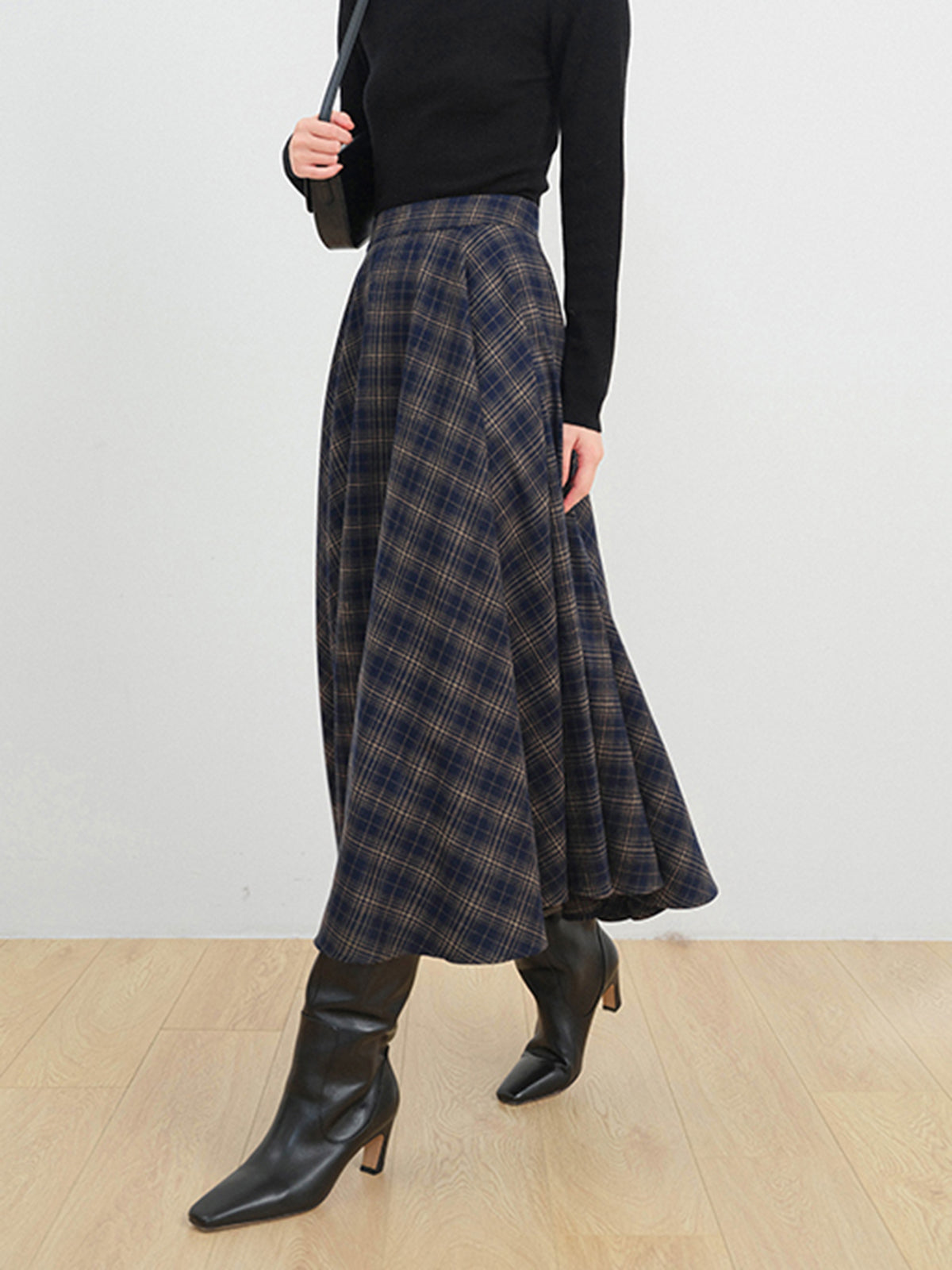Lara | Tartan-Inspired Maxi Skirt