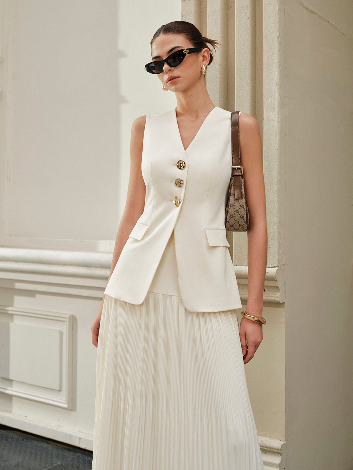 Ela | Mid-Rise Pleated Skirt