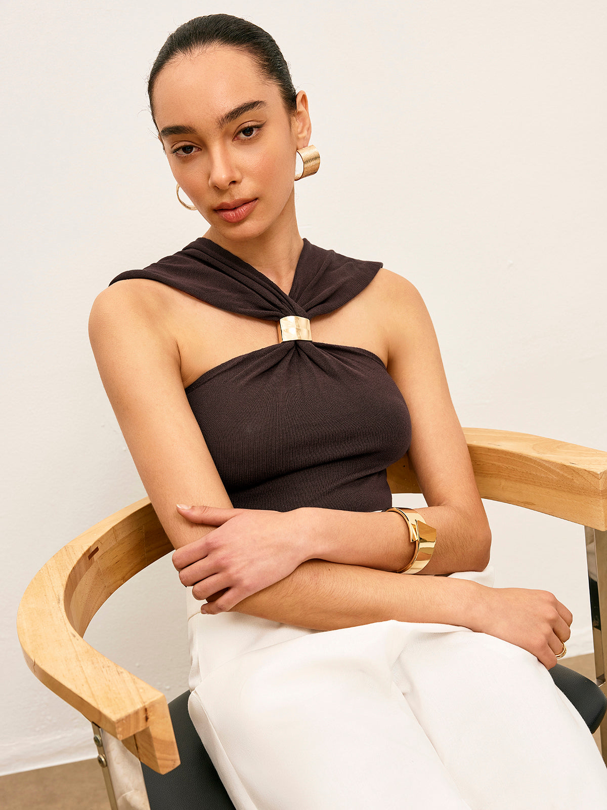 Twistelle | Gold-Detailed Front Twist Knit Top