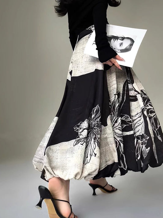 Kai | Midi Skirt Featuring a Bud Waist and Side Closure