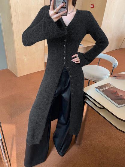 Ari | V-Neck Double-Breasted Sweater Dress with Side Slit
